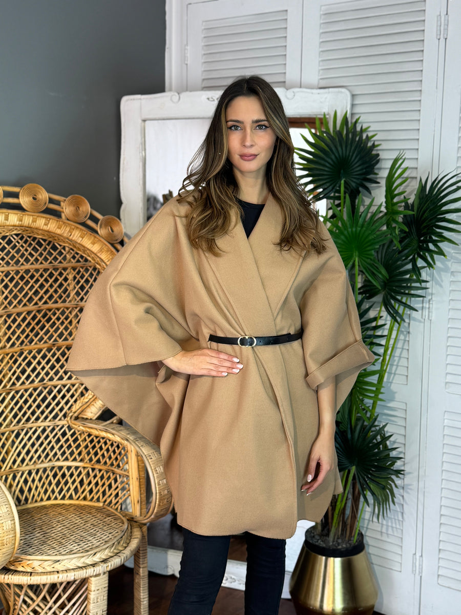 Abrigo Carla Camel